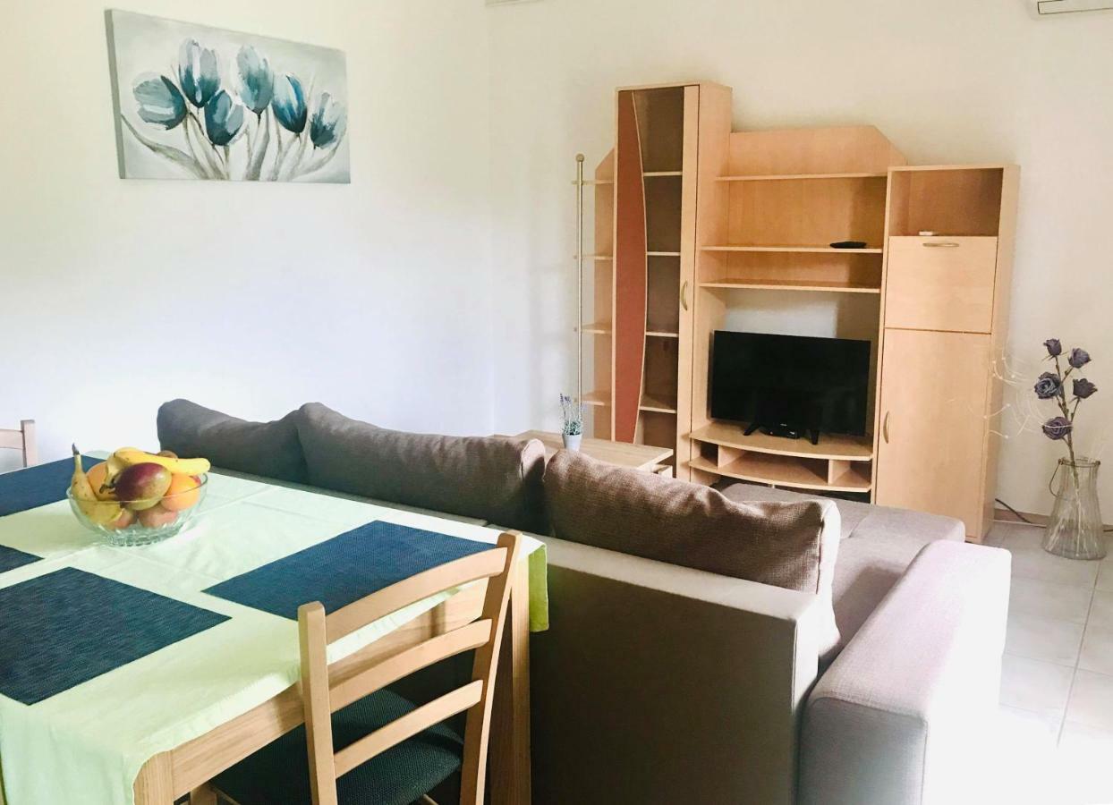 Apartmani Ulika Umag Exteriér fotografie